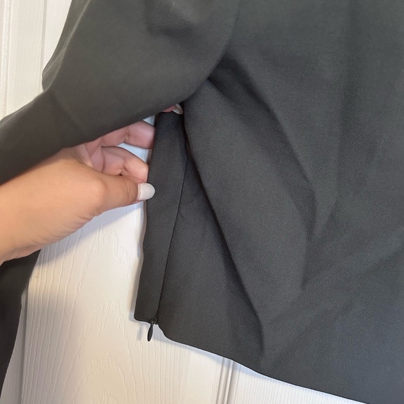 Zara NWT cropped grey blazer with shoulder pads- blogger’s favourite- XS - Picture 12 of 12